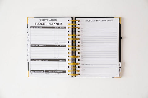 2026 Gold Spiral Hardback Planner - Noir