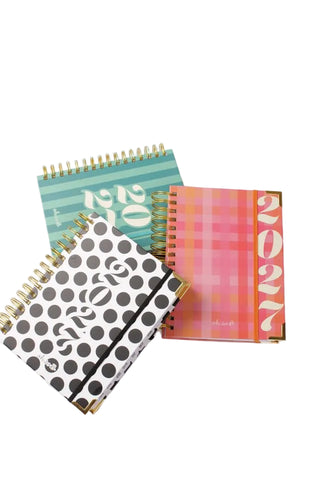 2027 Planner - Polka Dot